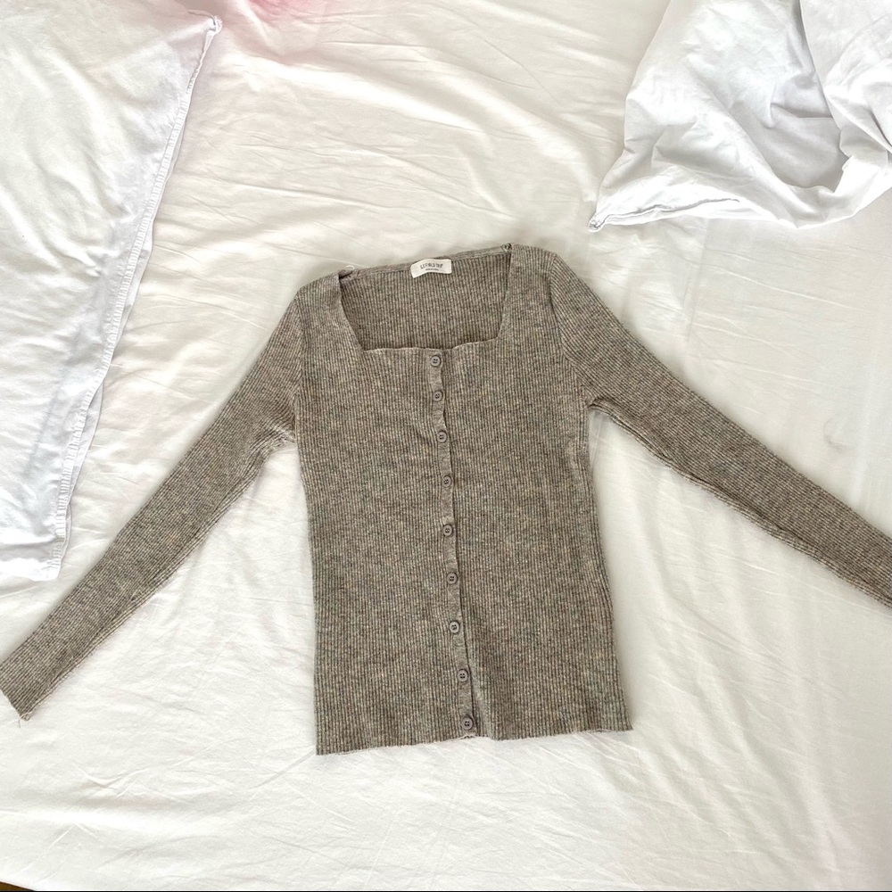 Grey cardigan